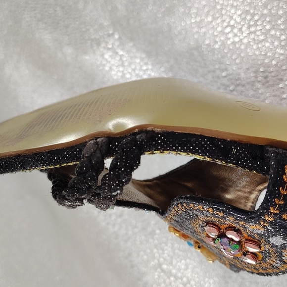 John Fashion Embroidered & Beaded Unique Slides Wedge Heal Size 9 - Picture 13 of 16